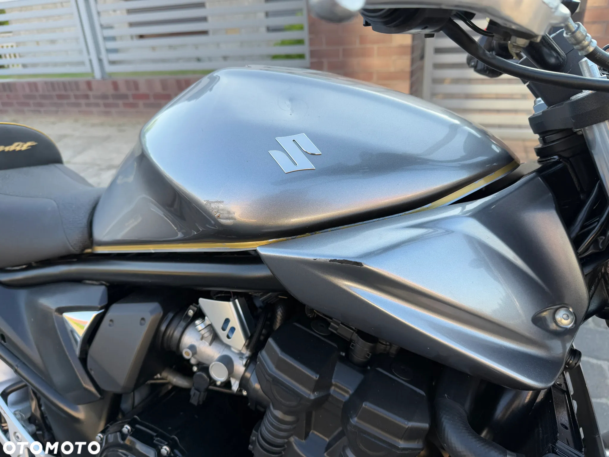 Suzuki Bandit - 23
