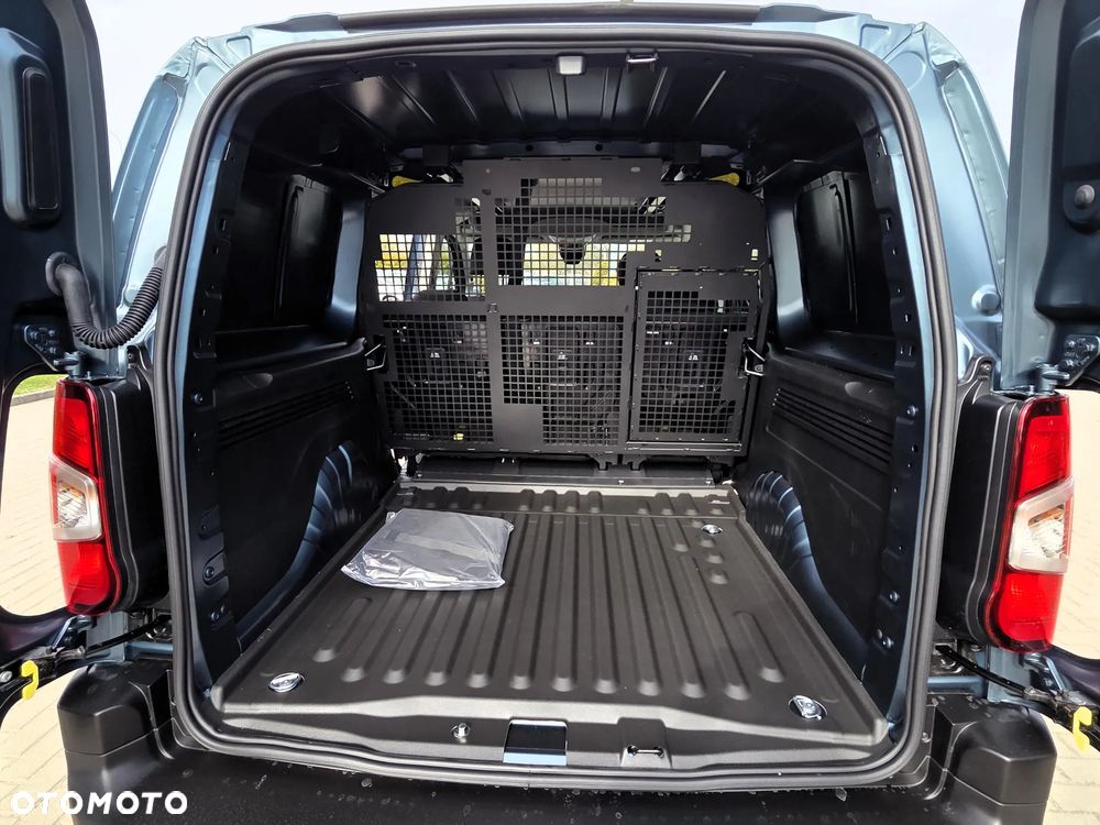 Peugeot Partner Brygadowy - 12