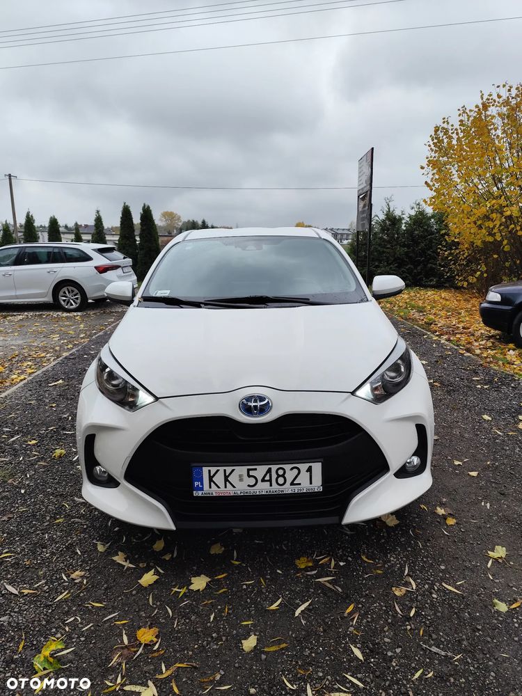 Toyota Yaris 2022 photo 3