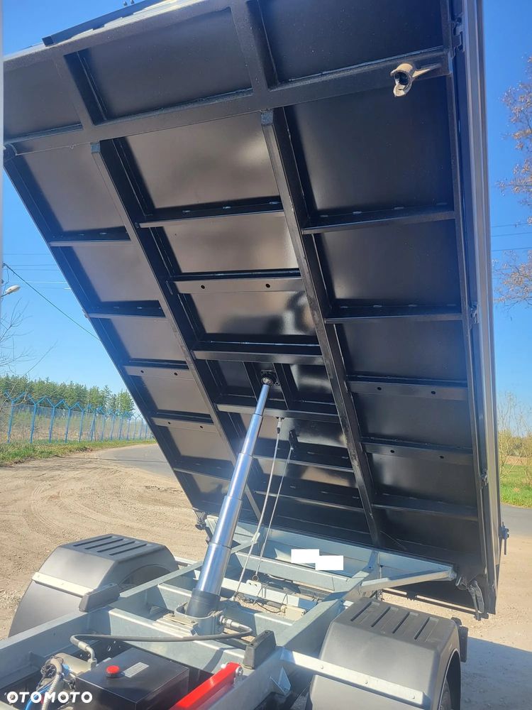 Iveco Daily 35C13 2.3 130 KM 2015r Wywrotka Kiper Wywrot NOWY Nowa zabudowa - 19