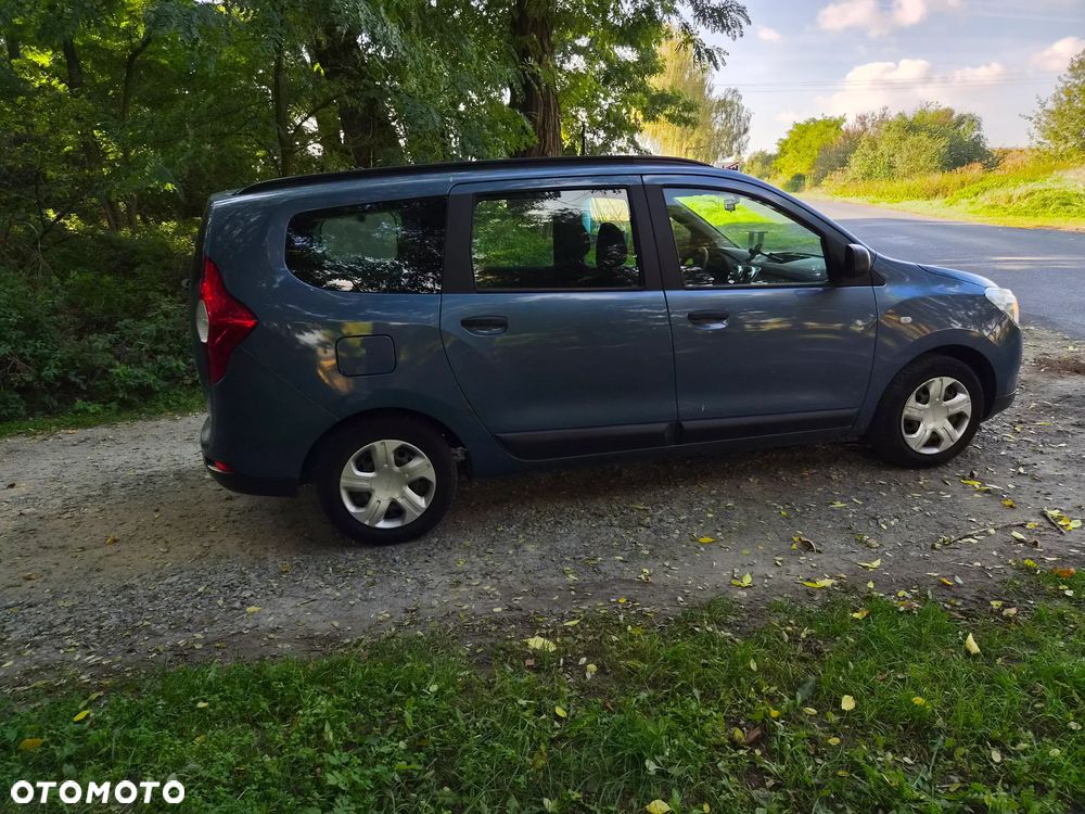 Dacia Lodgy 2013 photo 3