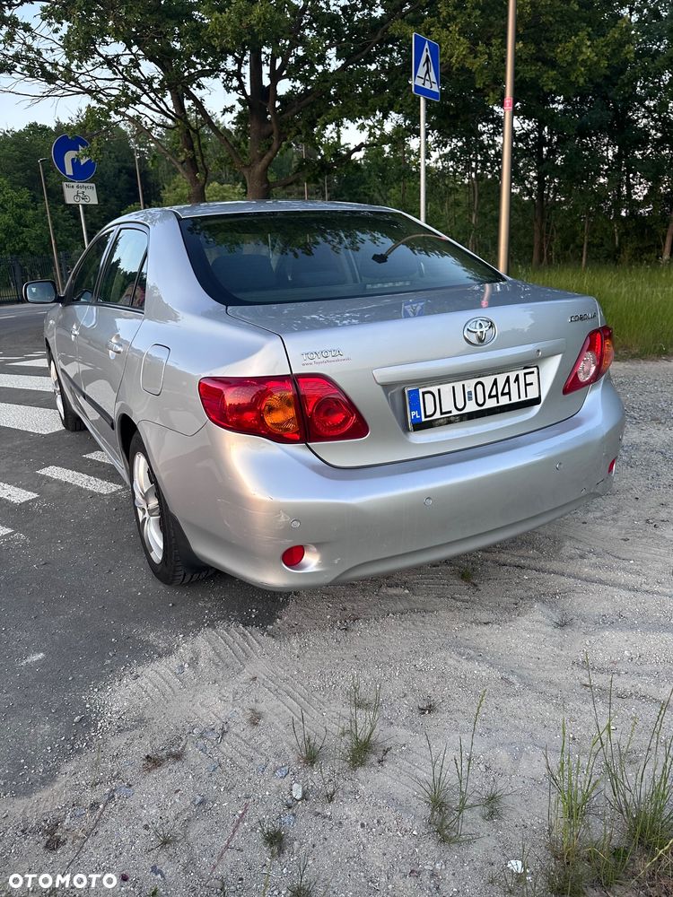 Toyota Corolla 1.6 VVT-i Sol Start - 16