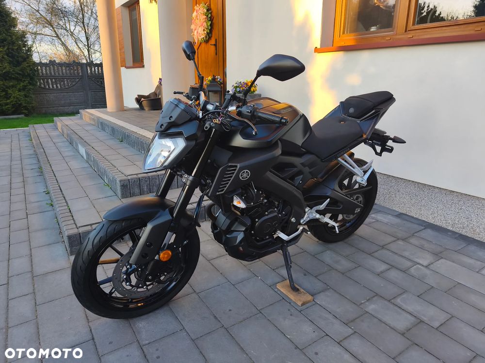 Yamaha MT - 8