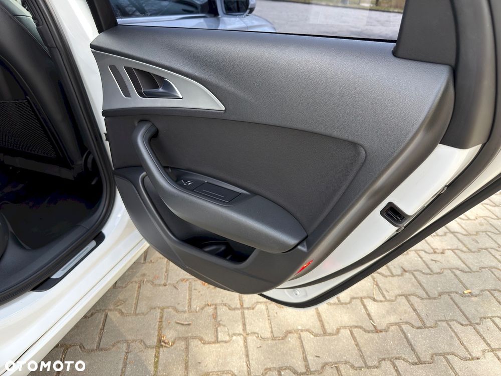 Audi A6 Limousine 2.8 FSI quattro S tronic sport selection - 25