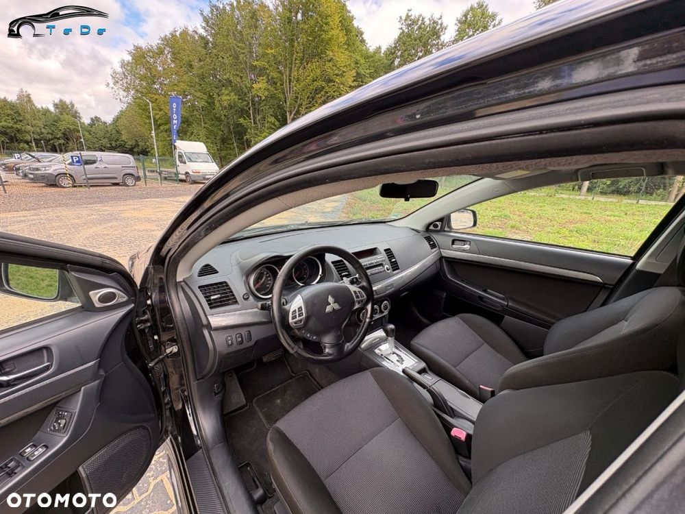 Mitsubishi Lancer 1.8 Clear Tec CVT Plus - 15