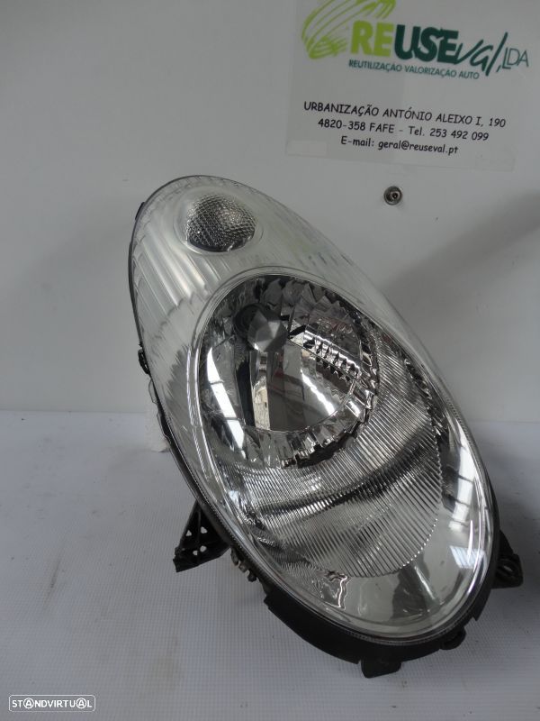 Ótica Dto Nissan Micra Iii (K12) - 2