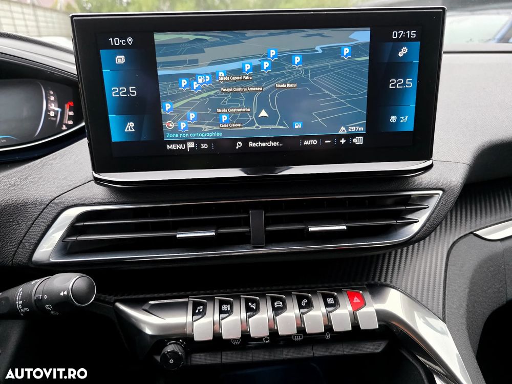 Peugeot 3008 PureTech 130 Stop & Start GPF EAT8 Allure Pack - 26