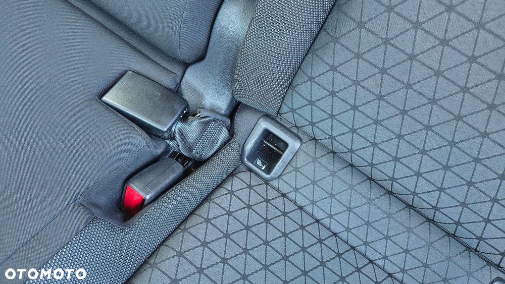 Volkswagen T-Cross - 30