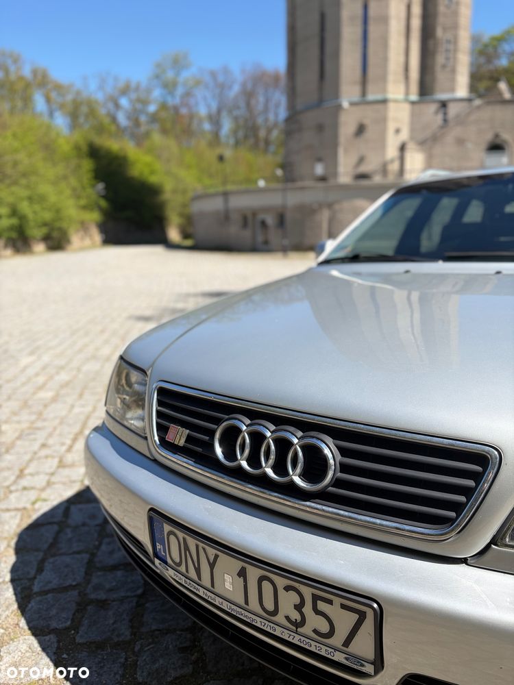 Audi S6 Avant - 16