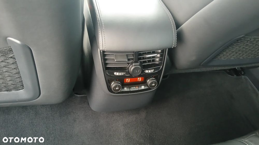 Peugeot 508 1.6 T Business Line - 20