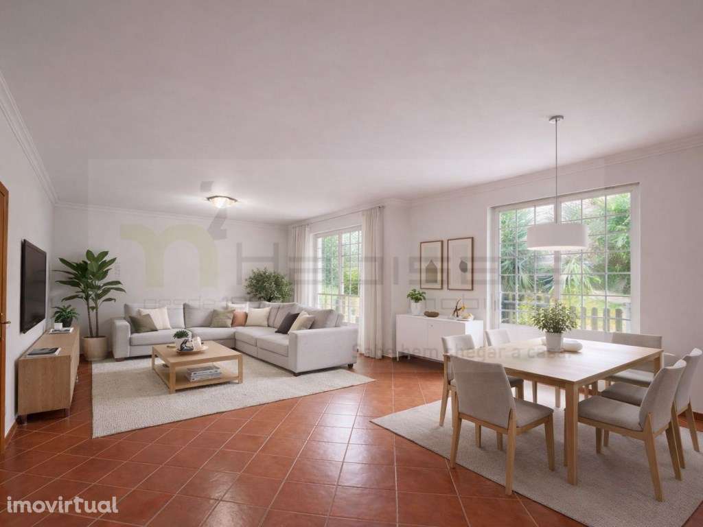 Moradia Isolada T5 com Espaço Exterior e Potencial para Piscina - Grande imagem: 2/19