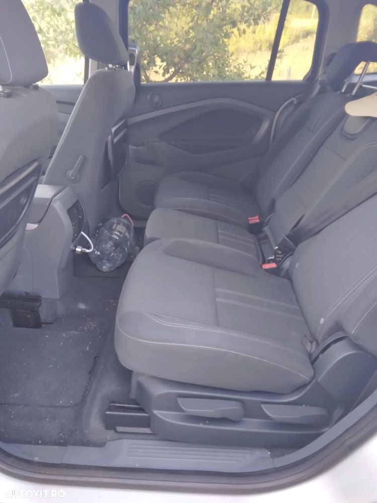 Ford Grand C-Max - 5