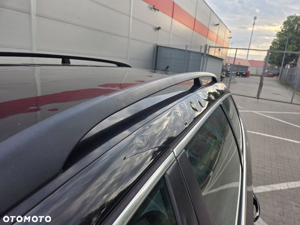 Volkswagen Passat 2.0 TDI DPF BlueMotion Technology Comfortline - 16