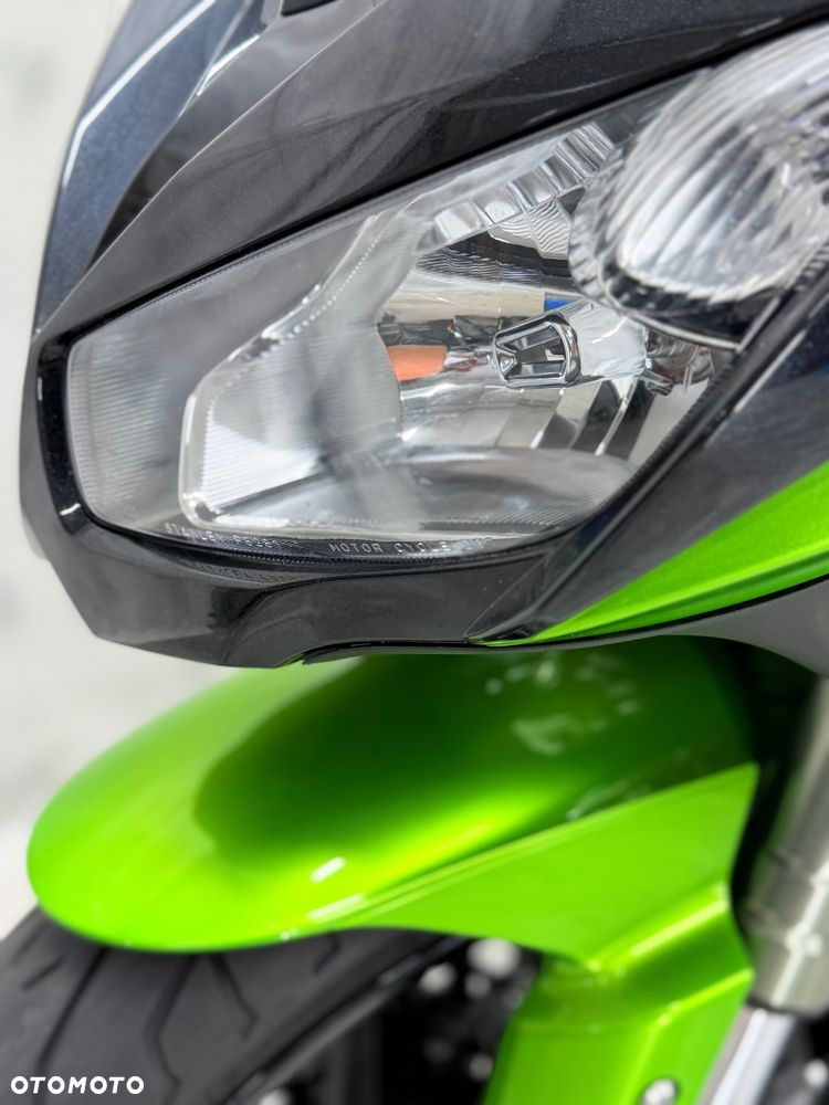 Kawasaki Ninja 1000 SX - 23