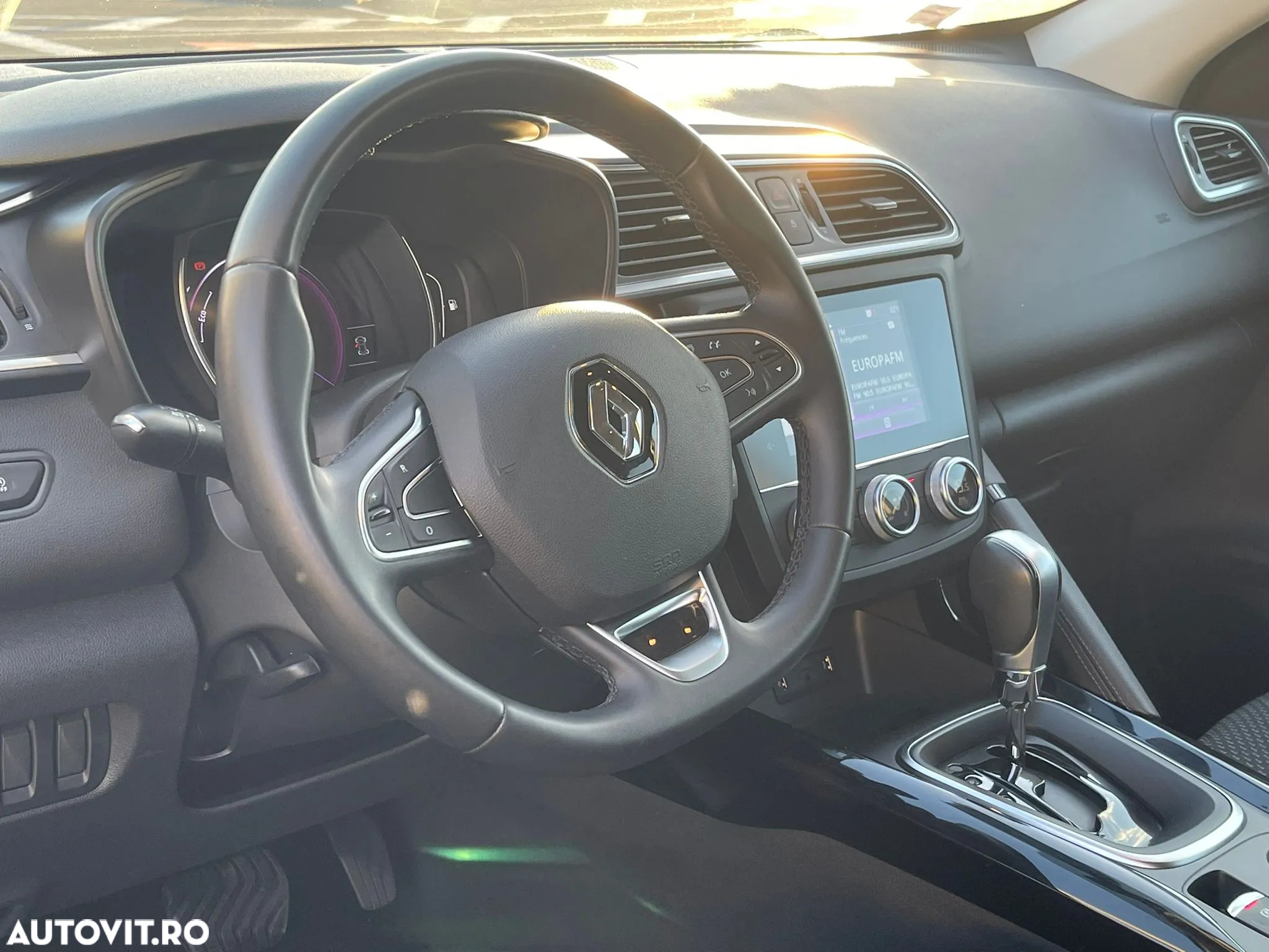 Renault Kadjar BLUE dCi 115 EDC ZEN - 7