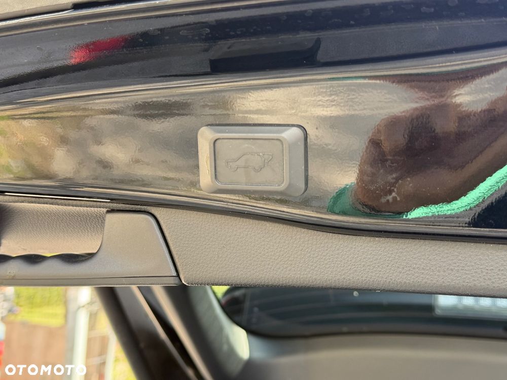 Toyota RAV4 2.5 Hybrid Comfort 4x2 - 26