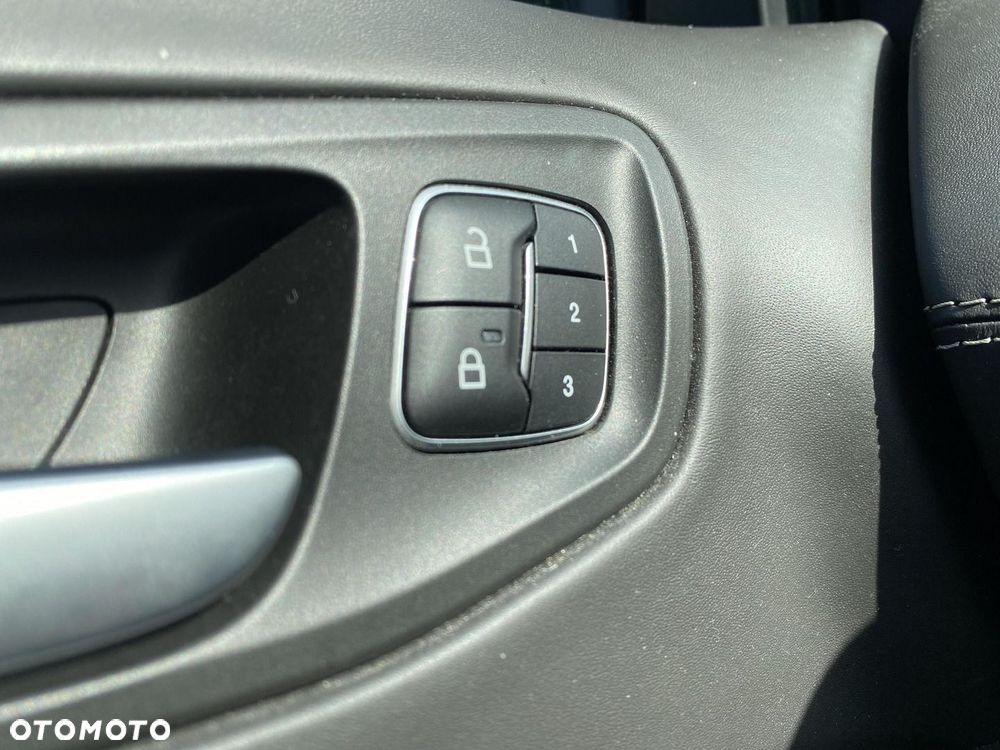 Ford Kuga Vignale 2.0 TDCi AWD - 22