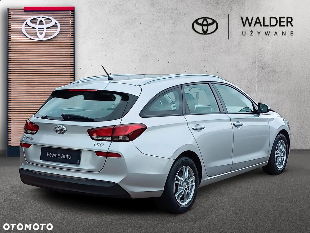 Hyundai i30 1.4 Classic + - 6