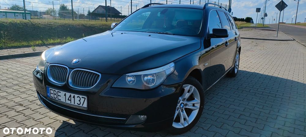 BMW Seria 5 525d xDrive Touring - 1