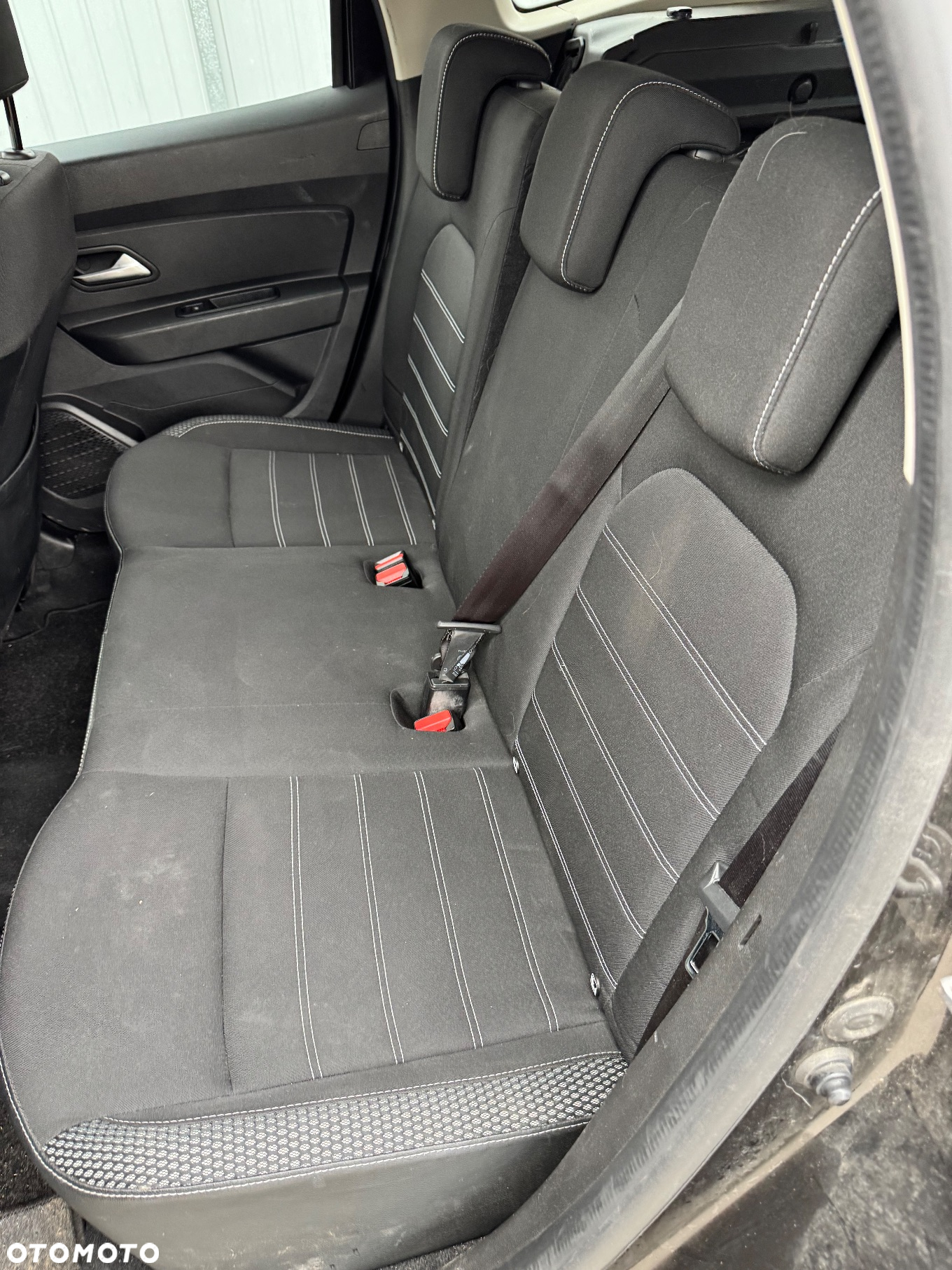 Dacia Duster TCe 125 4x2 Laureate - 14