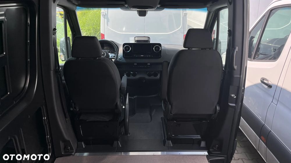 Mercedes-Benz Sprinter 319 CDI Furgon L3H2 - 5