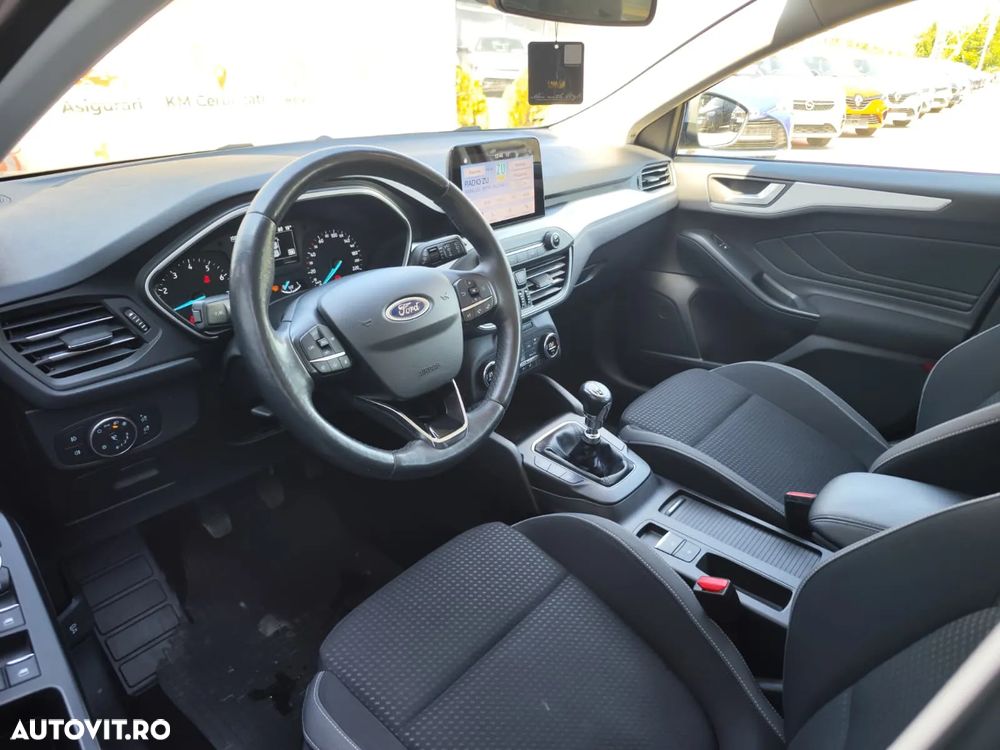 Ford Focus 1.0 EcoBoost Trend - 9