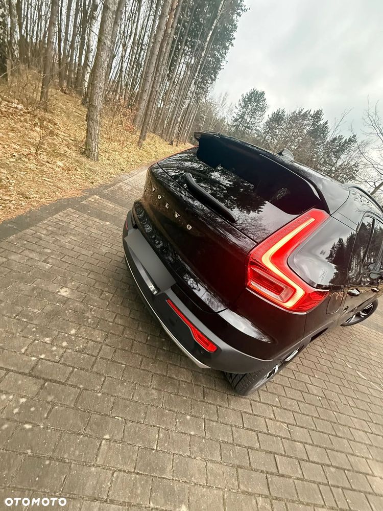 Volvo XC 40 T3 R-Design - 18