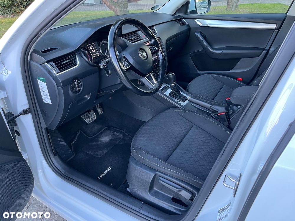 Skoda Octavia 1.8 TSI 4x4 DSG Drive - 8