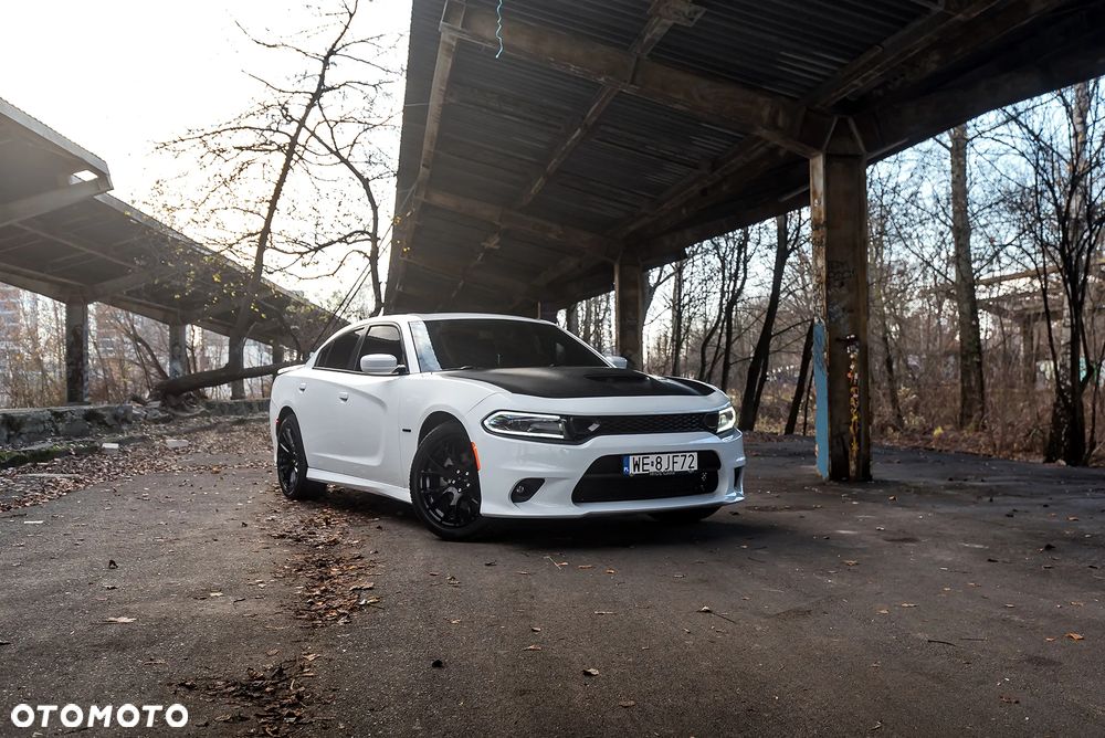 Dodge Charger 5.7 R/T - 14