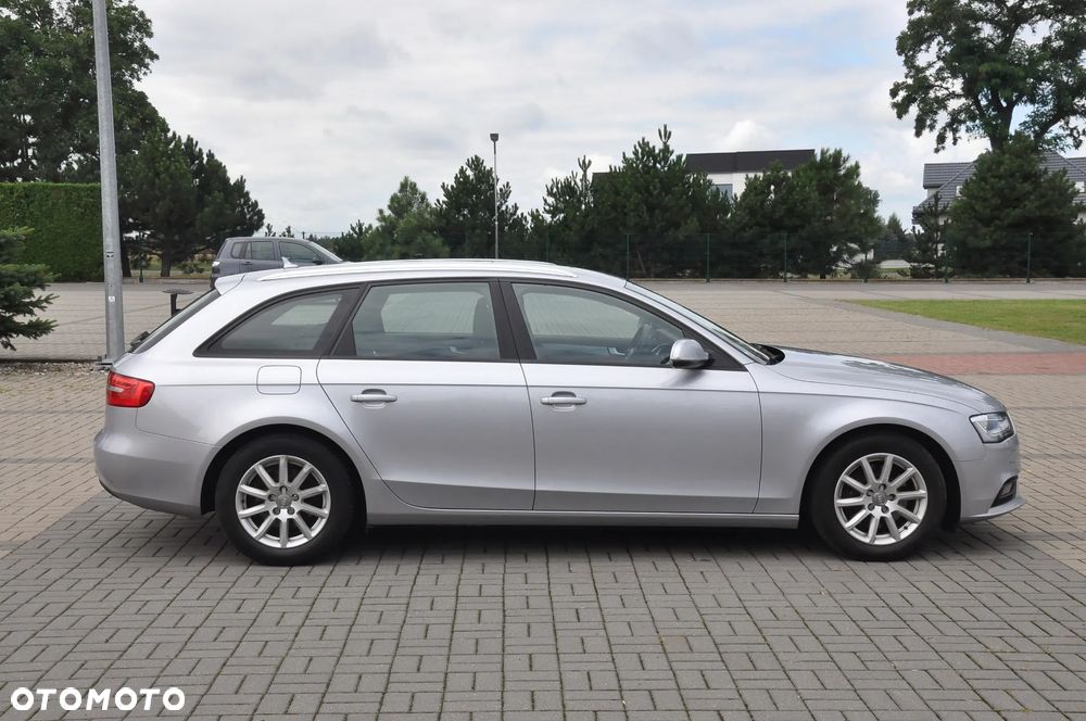 Audi A4 Avant 2.0 TDI DPF Attraction - 11