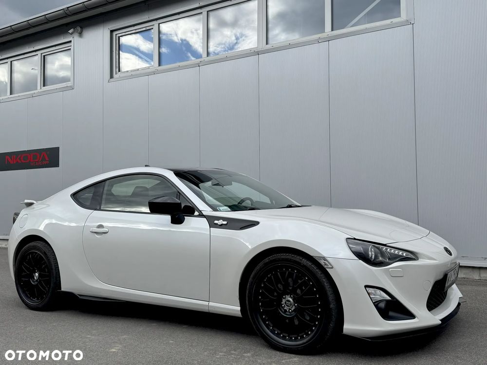 Toyota GT86 2.0 Prestige - 4
