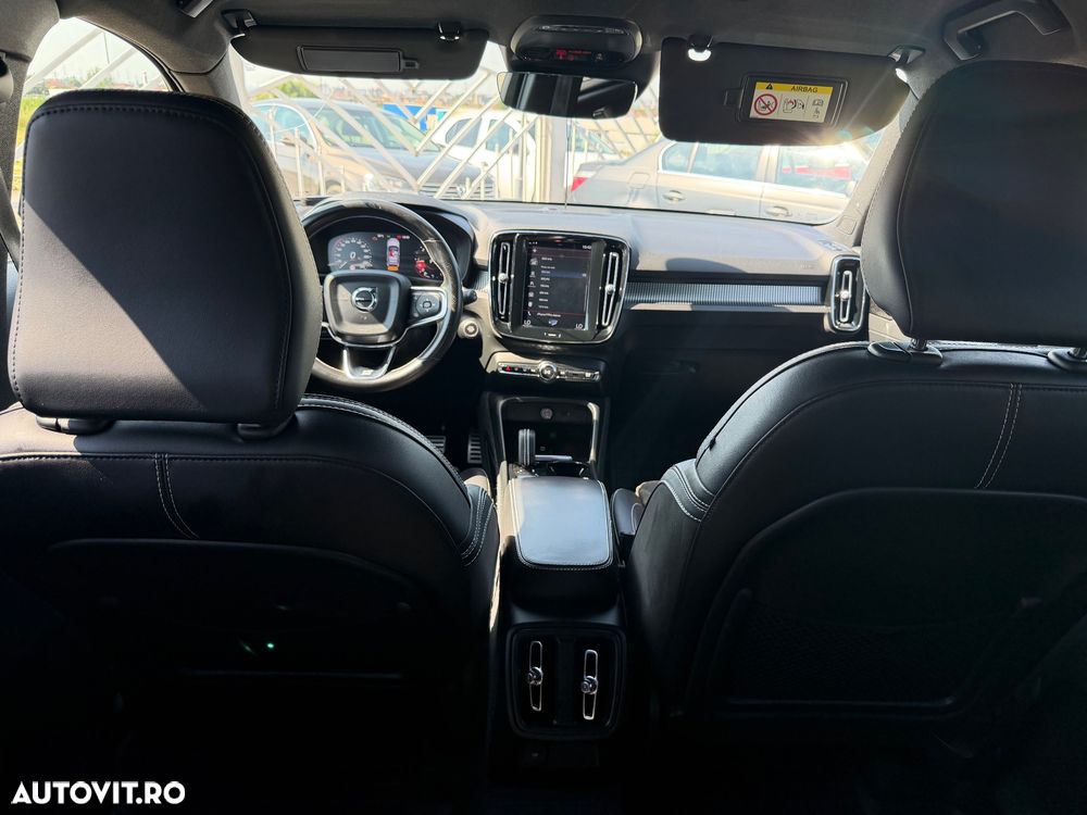 Volvo XC 40 D4 AWD R-Design - 9
