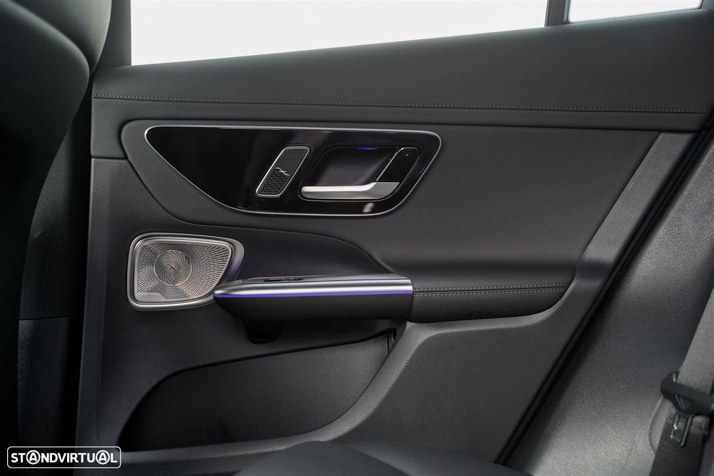 Mercedes-Benz GLC 300 de 4Matic - 18