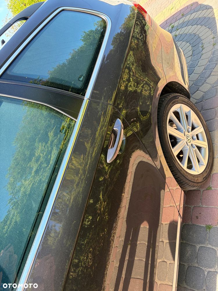 Volkswagen Passat 1.6 TDI DPF BlueMot Comfortline - 23