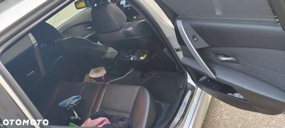 BMW Seria 5 - 21