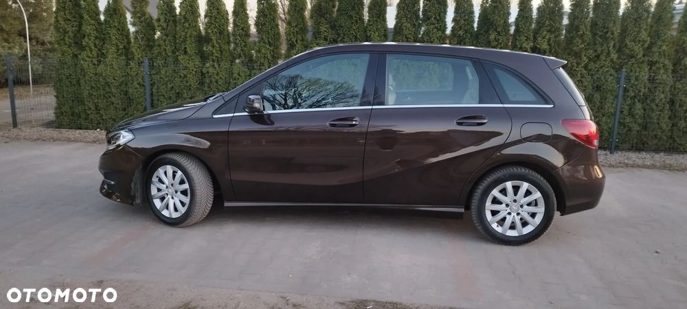 Mercedes-Benz Klasa B 180 (BlueEFFICIENCY) 7G-DCT - 9