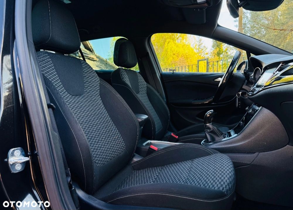 Opel Astra 1.6 CDTI Enjoy S&S - 20