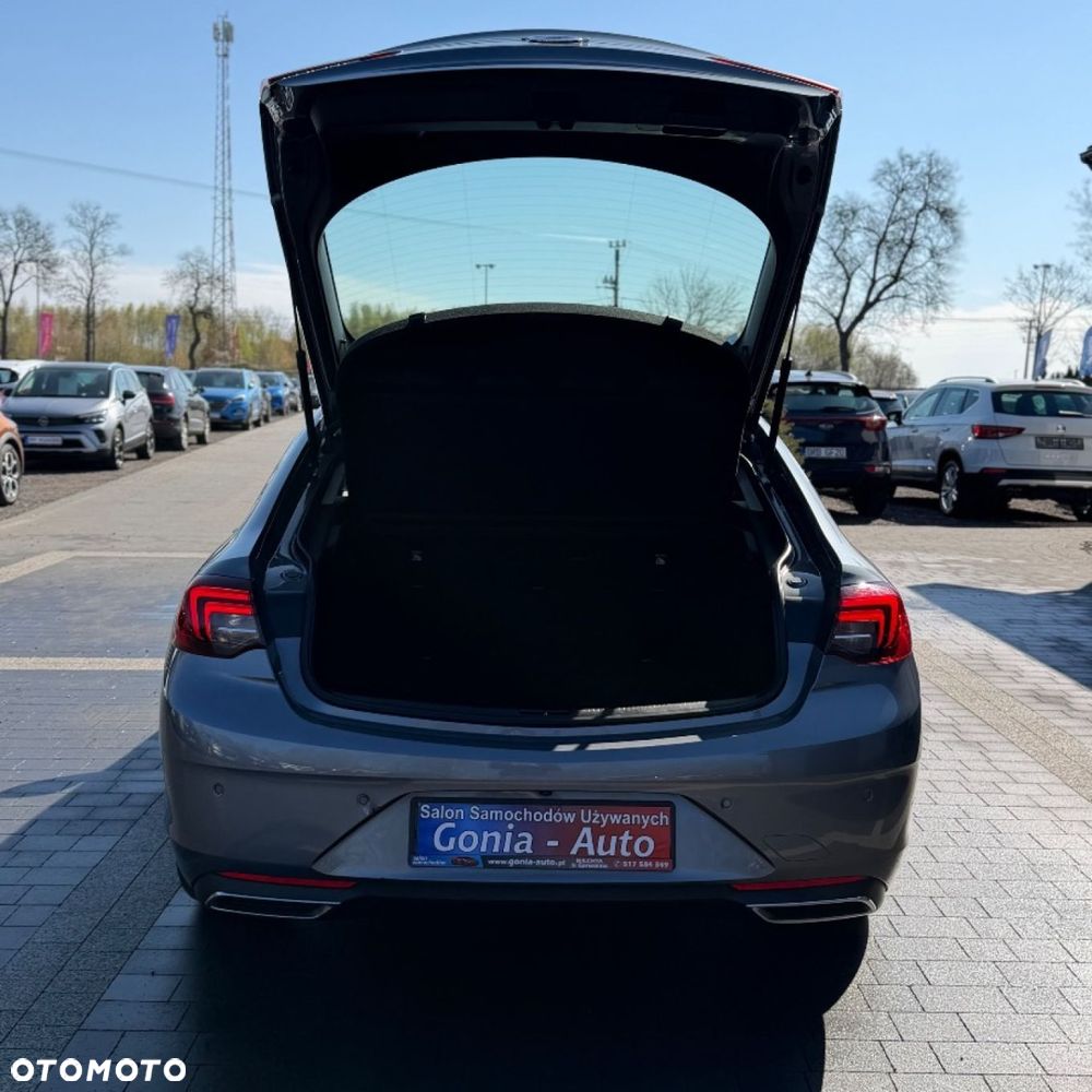 Opel Insignia - 8