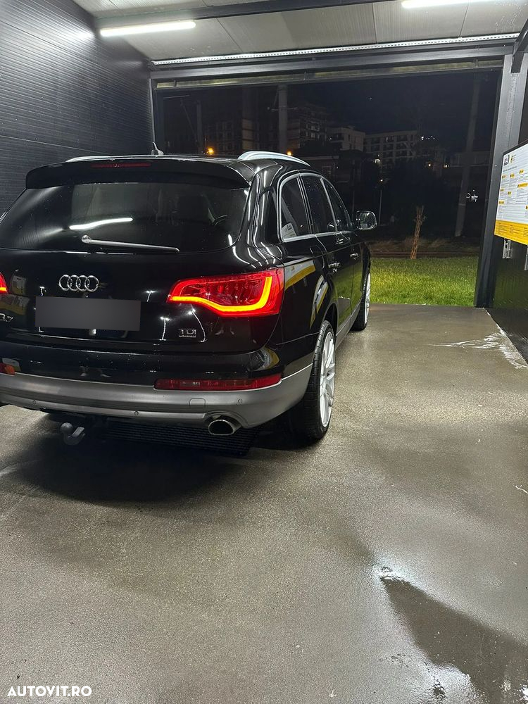 Audi Q7 3.0 TDI Quattro Tip - 6