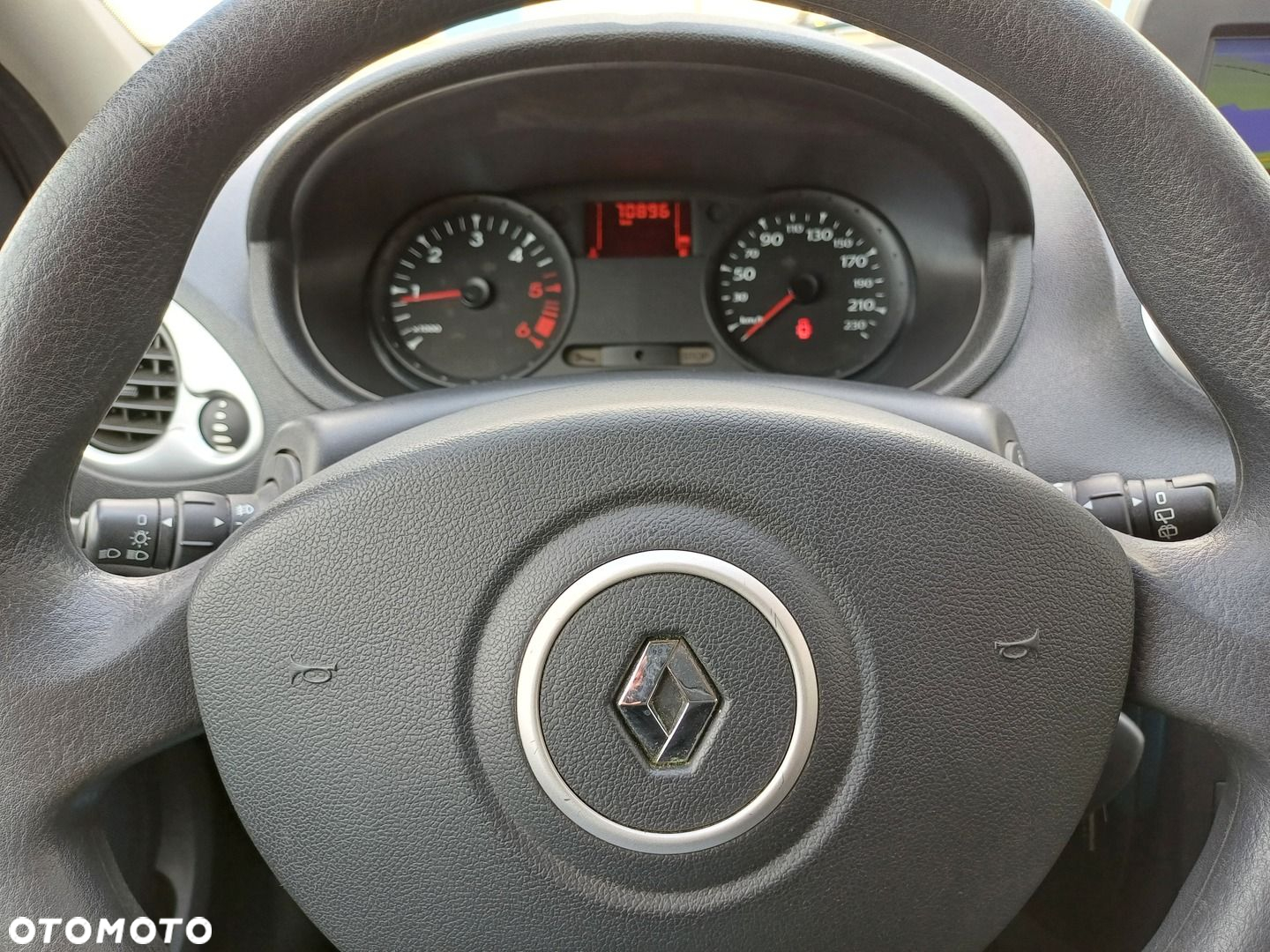 Renault Clio 1.5 dCi Authentique - 18