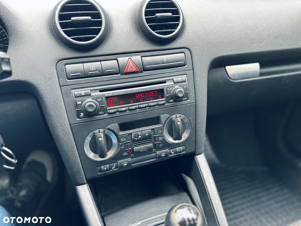 Audi A3 3-drzwiowe 2.0 TDI DPF Ambition - 12