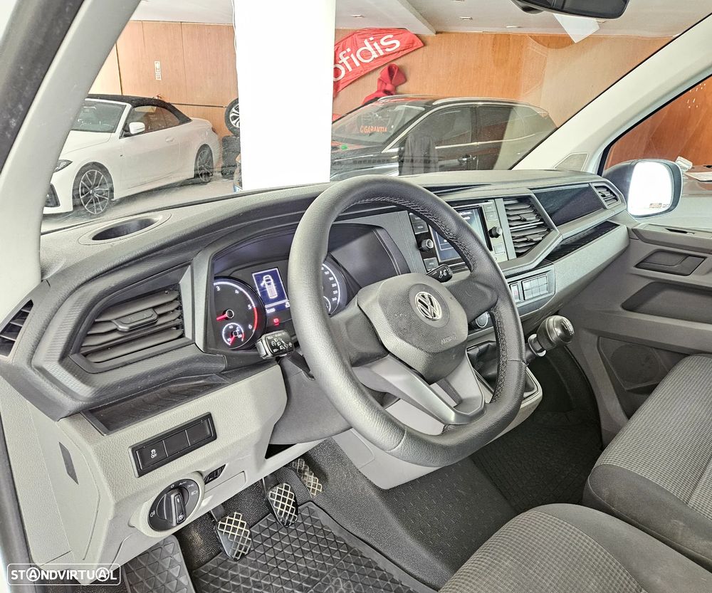 VW Transporter 2.0 TDi 150 L2H1 - 16