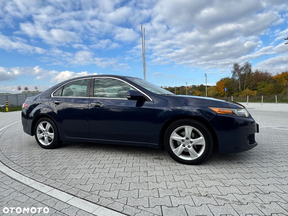 Honda Accord 2.2d Executive - 12