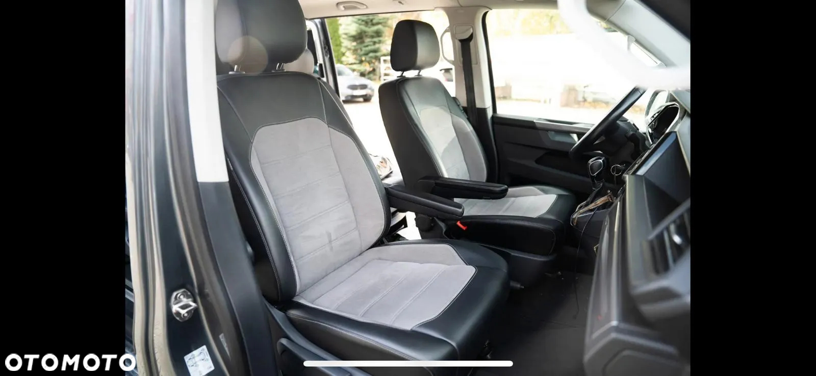 Volkswagen Multivan - 4