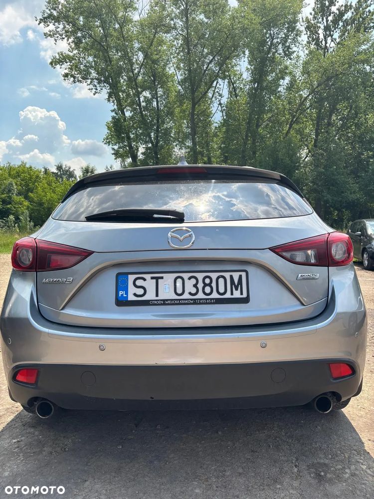Mazda 3 - 4