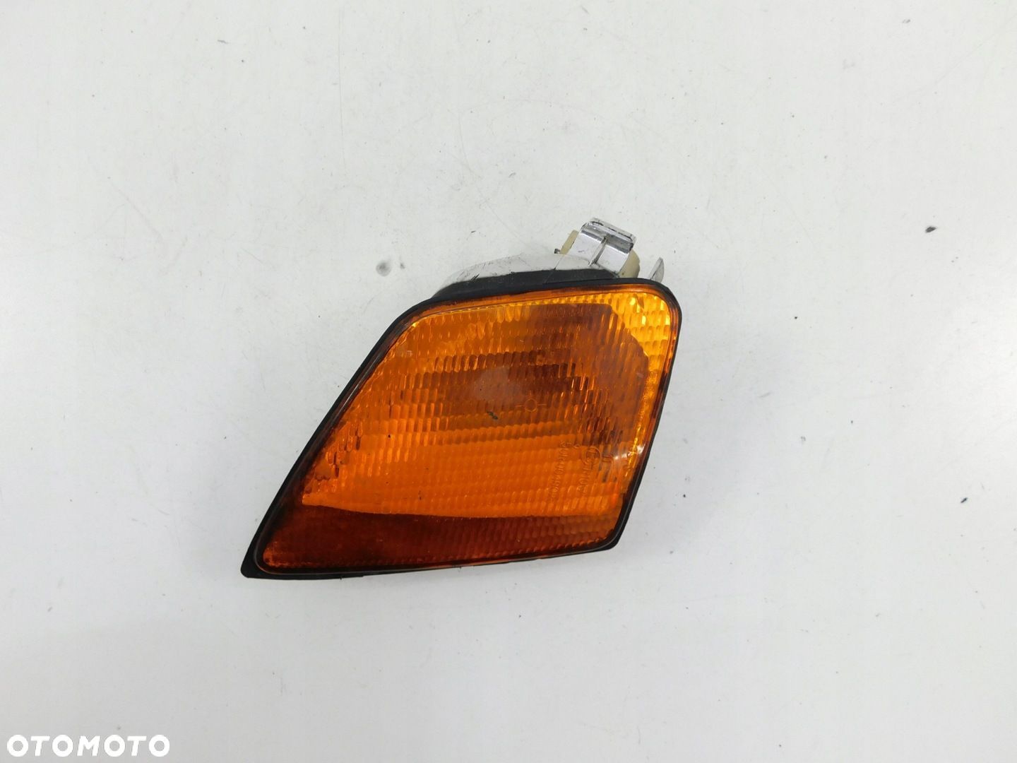 PIAGGIO QUARTZ 50 2T KIERUNKOWSKAZ PRZÓD PRAWY - 1