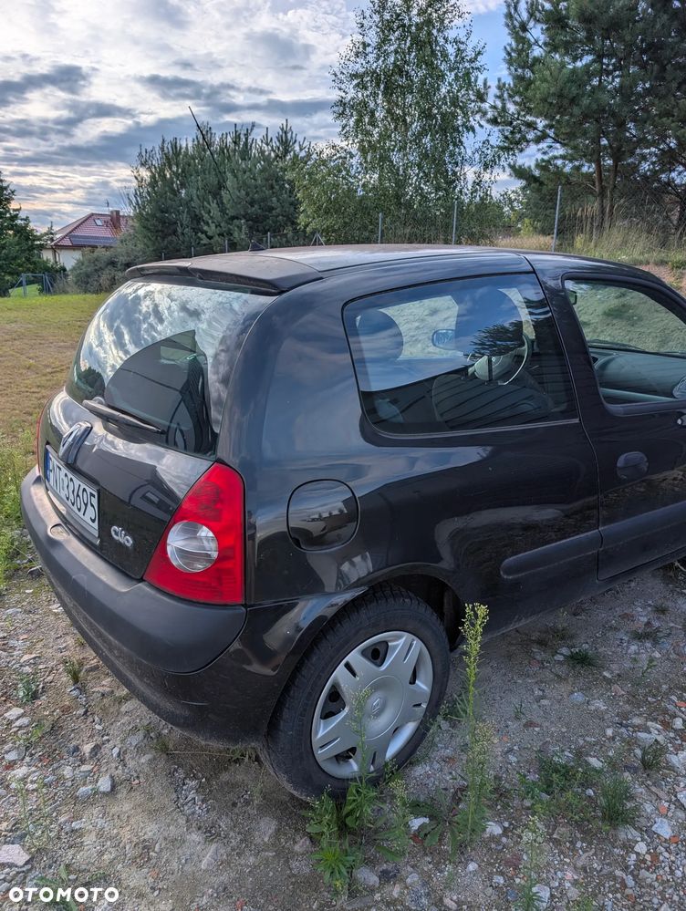 Renault Clio - 1