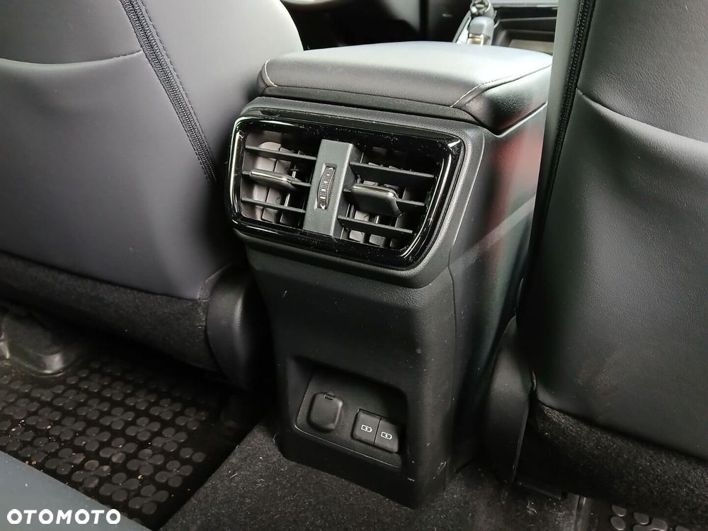 Lexus NX 350h Elegance 2WD - 38