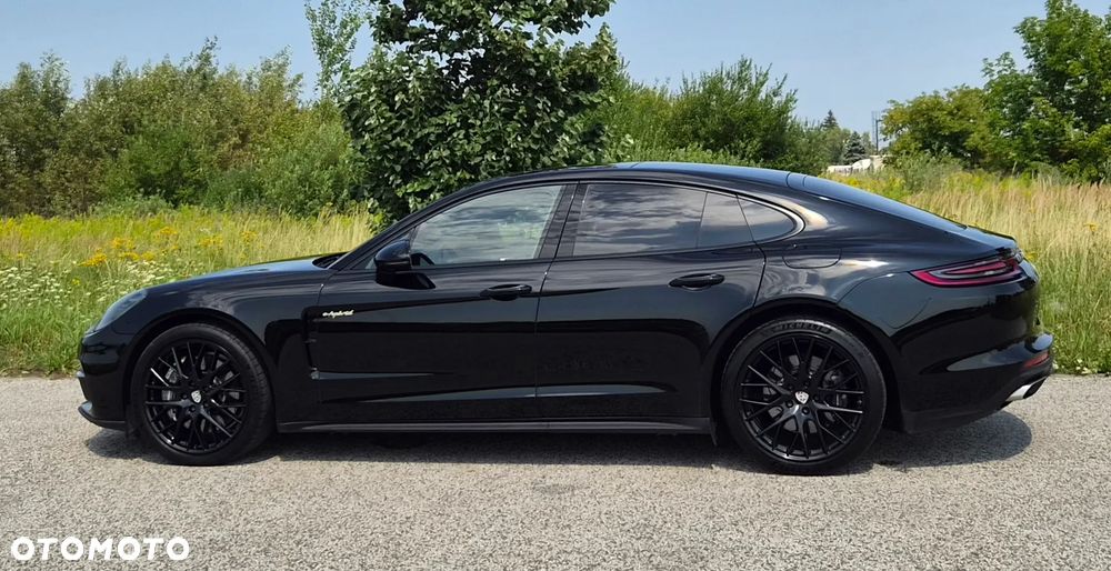 Porsche Panamera 4 - 5