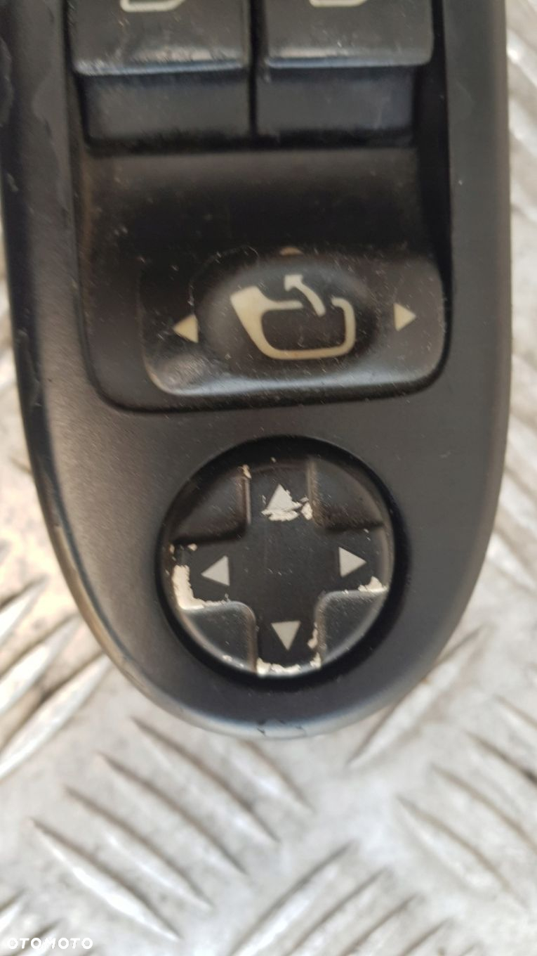 PEUGEOT 207 PRZEŁĄCZNIK SZYB LEWY PRZÓD 96642446xt - 3